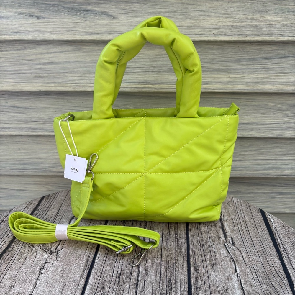 Sinsay Fluorescent Neon Green Y2K Quilted Handbag Purse Spring Summer